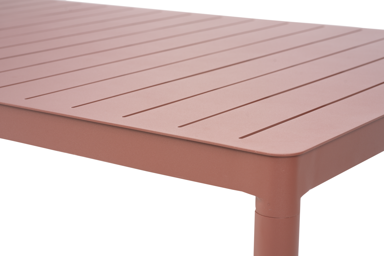 Bigby matbord Zin Red, en produkt av hög kvalitet till bra pris från Ulfåsa möbler