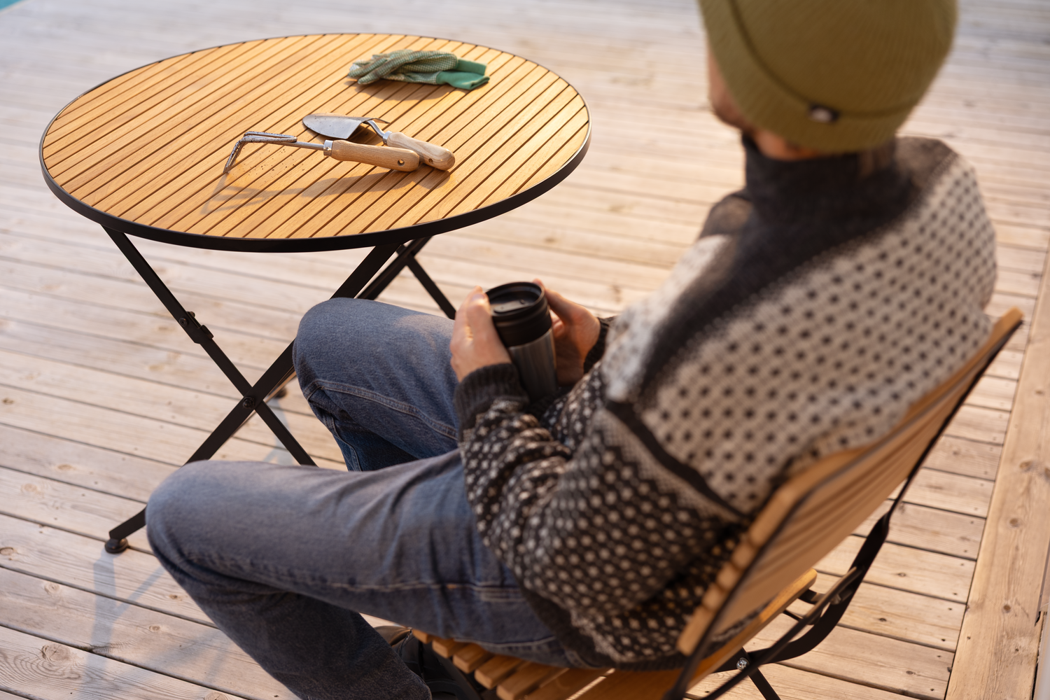 Brewer matstol Svart/teak, en produkt av hög kvalitet till bra pris från Ulfåsa möbler