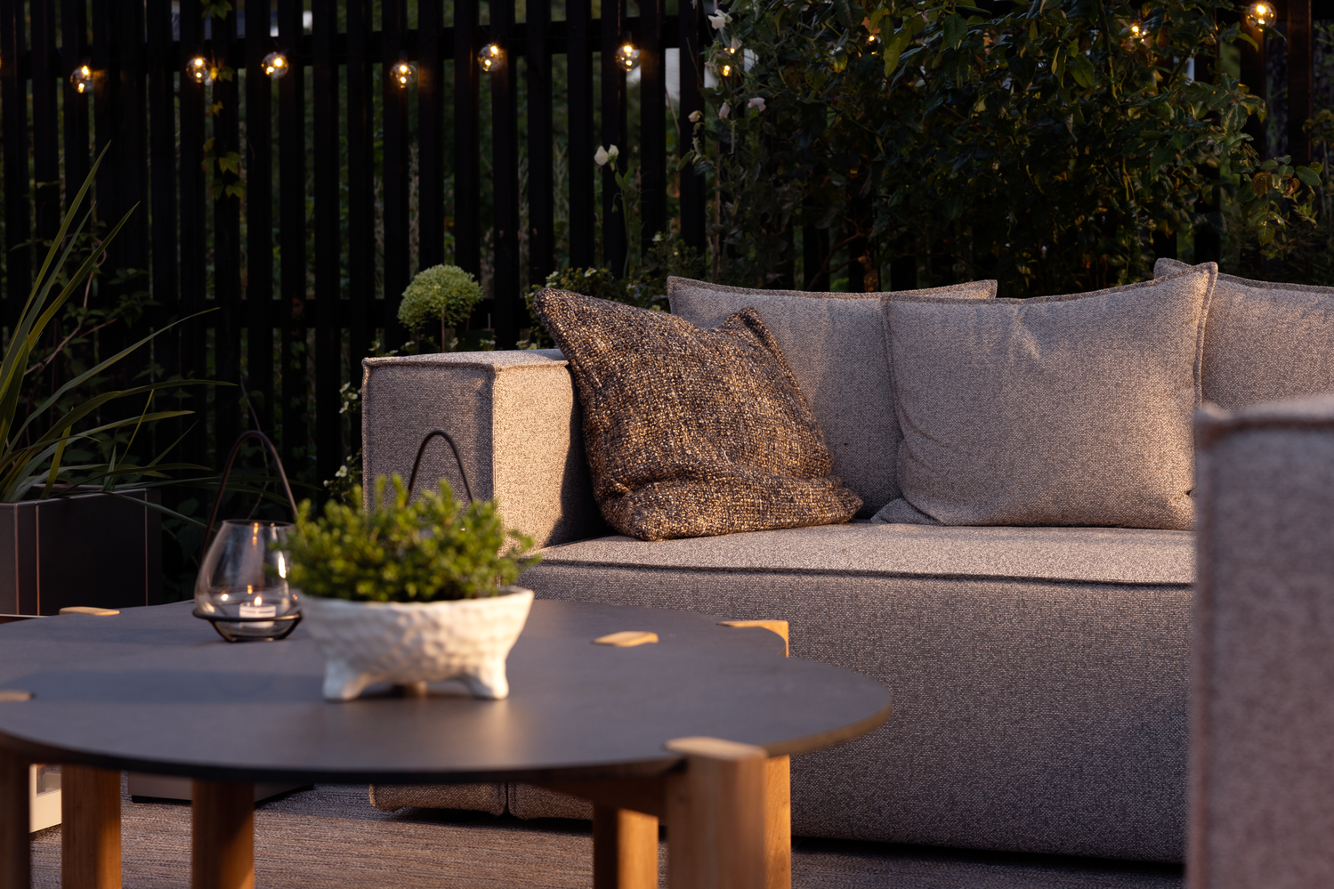 Muki avslut Light Taupe, en produkt av hög kvalitet till bra pris från Ulfåsa möbler